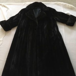 ANNE KLEIN Blackglama full length fur coat!! Custom made!